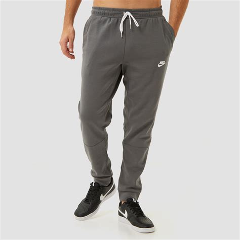 nike grijze joggingbroek mannen|Heren Grijs Joggingbroeken en trainingsbroeken .